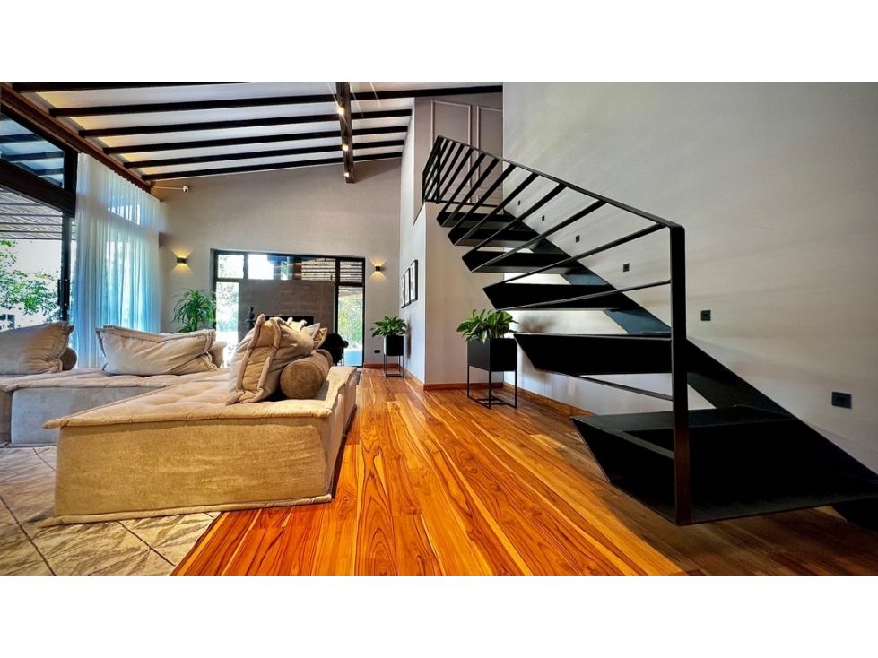 Venta Casa Campestre Luxury Llanogrande con Pesebreras USO COMERCIAL — foto 6