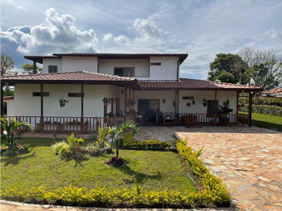 CASA CAMPESTRE MESA DE LOS SANTOS EN ALTAMIRA RESERVADO SANTANDER