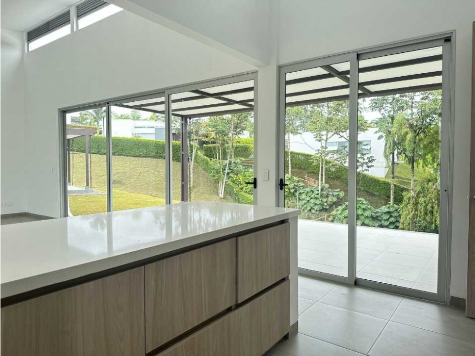 Casa campestre Moderna y nueva en el sector el Caimo — foto 3