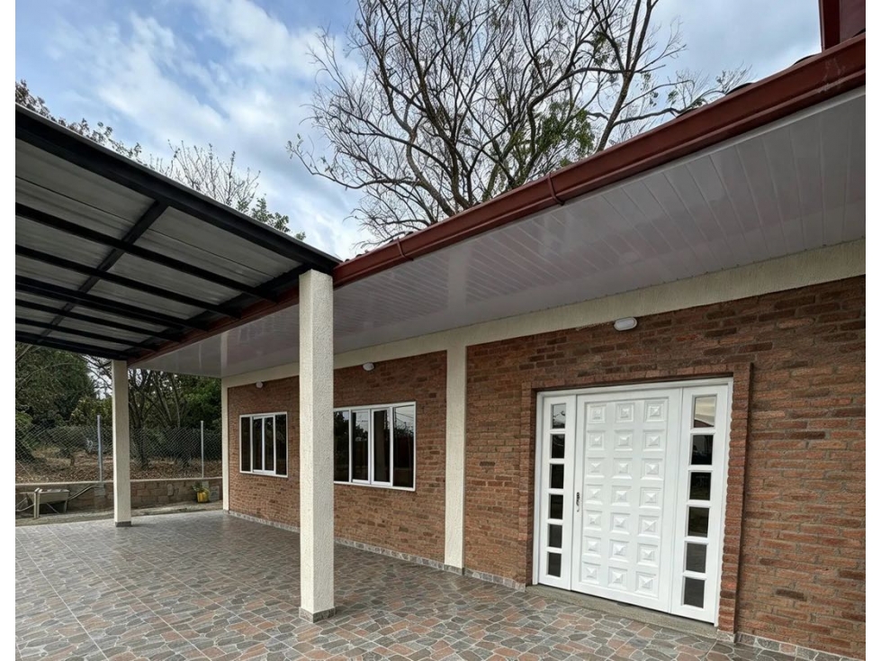Casa campestre nueva en venta | Santa Elena - El Cerrito - 2
