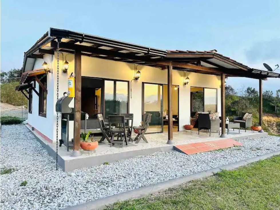 Casa campestre para Arriendo Amoblada en Guatape - 1