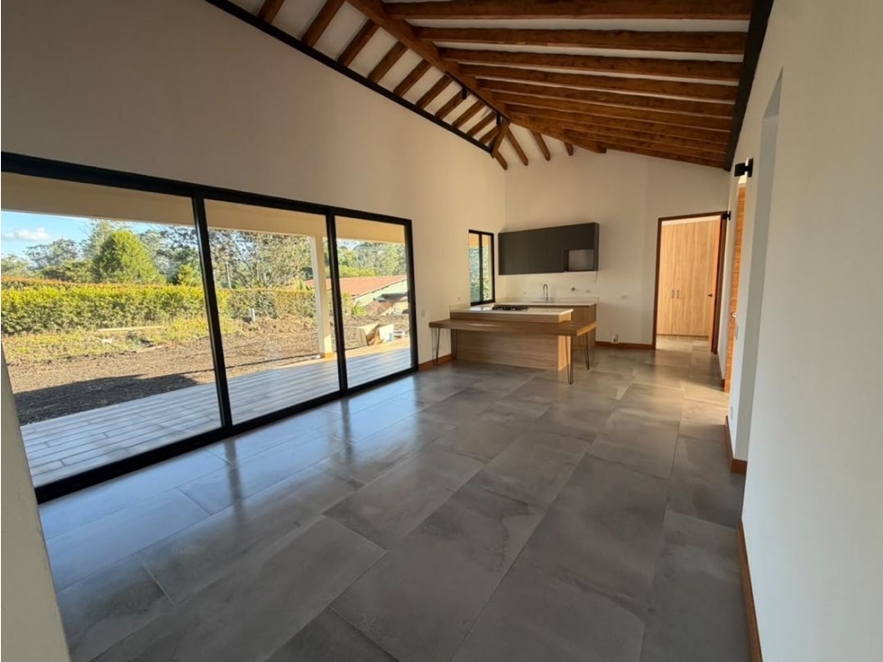 CASA CAMPESTRE PARA ARRIENDO UND CERRADA SECTOR QUIRAMA, LLANOGRANDE