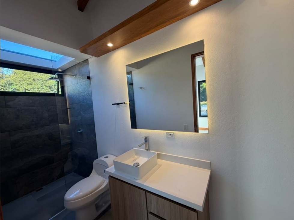 CASA CAMPESTRE PARA ARRIENDO UND CERRADA SECTOR QUIRAMA, LLANOGRANDE — foto 6