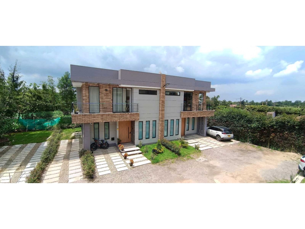 Casa campestre para estrenar en venta Conjunto cerrado Cota