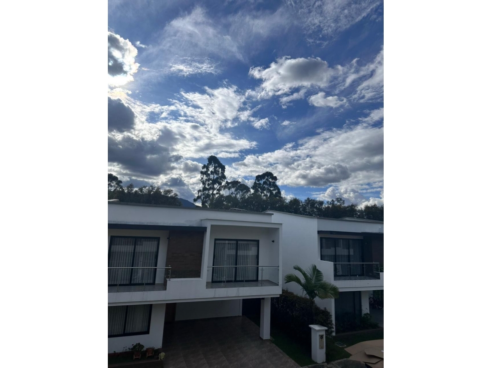 Casa campestre para la venta en unidad cerrada en el retiro LDC — foto 3
