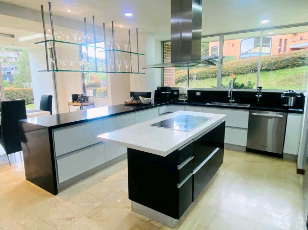 CASA CAMPESTRE PARA LA VENTA EN LA LOMA EL ESCOBERO — foto 4