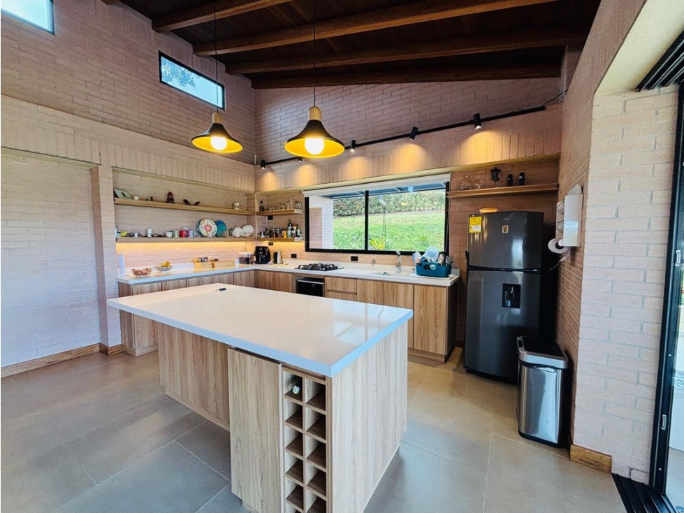 Casa campestre para la venta en unidad cerrada en la ceja Antioquía — foto 4