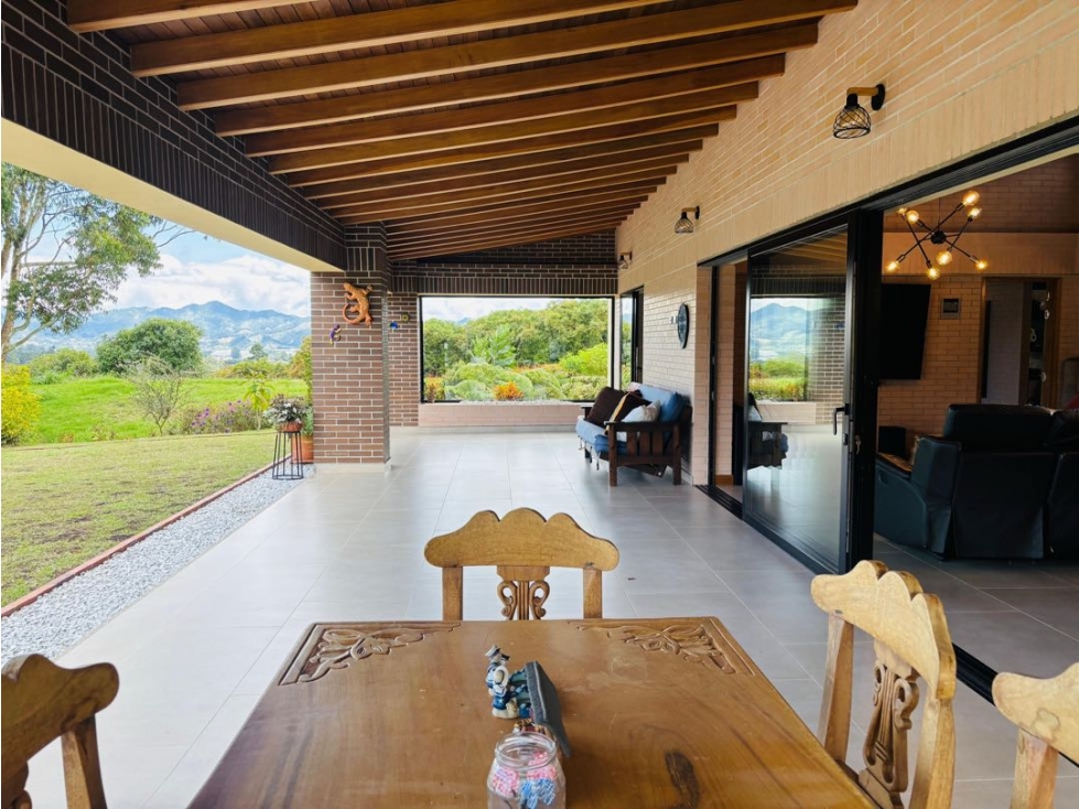 Casa campestre para la venta en unidad cerrada en la ceja Antioquía — foto 6