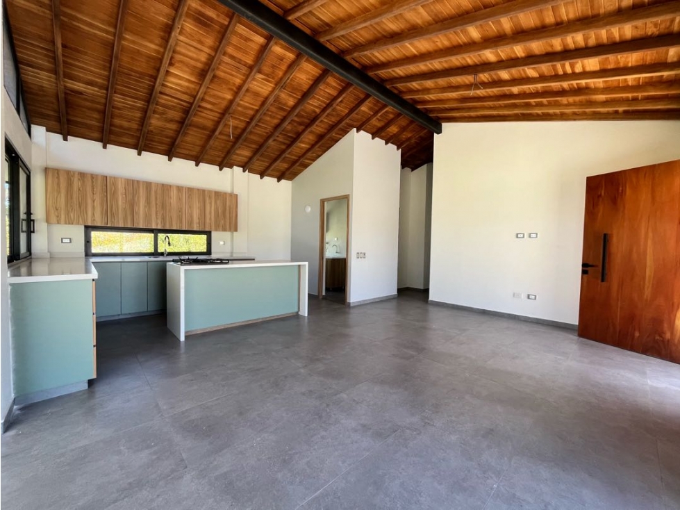 Casa campestre para la venta en Parcelación, vía San Vicente Ferrer — foto 3