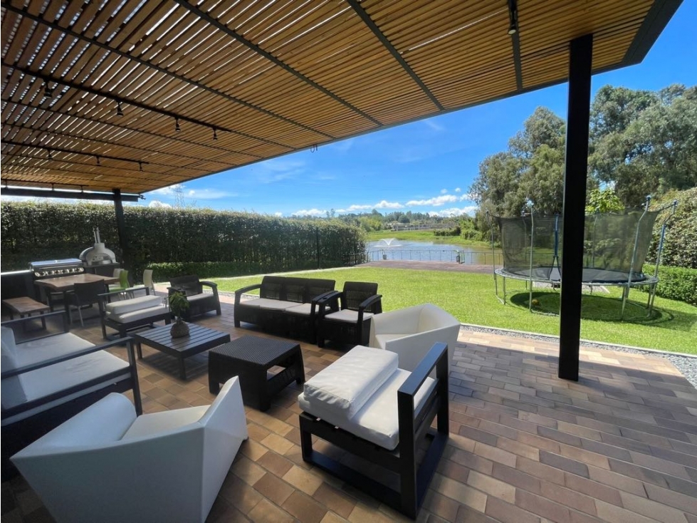Casa campestre para la venta en unidad cerrada en Llanogrande — foto 5