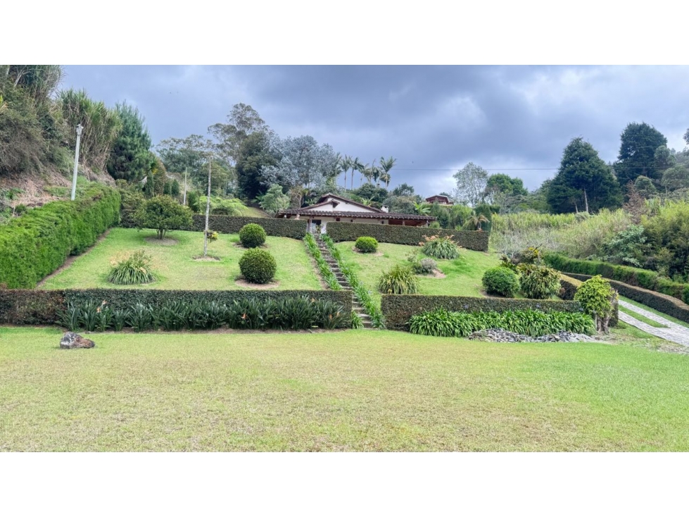 Casa Finca en Venta Guarne, Antioquia Vereda La Mulona. LDC — foto 2