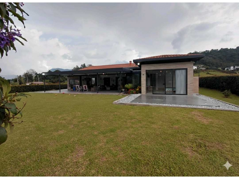 Casa campestre para venta en la ceja