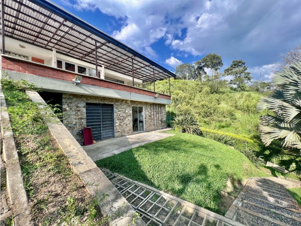 Casa Campestre Paraje San Joaquín Sector Pueblito Cafetero Pereira