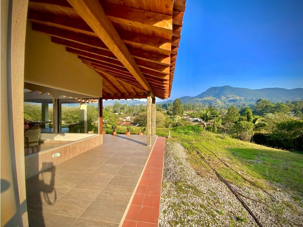 Venta Casa Campestre Parcelación La Ceja