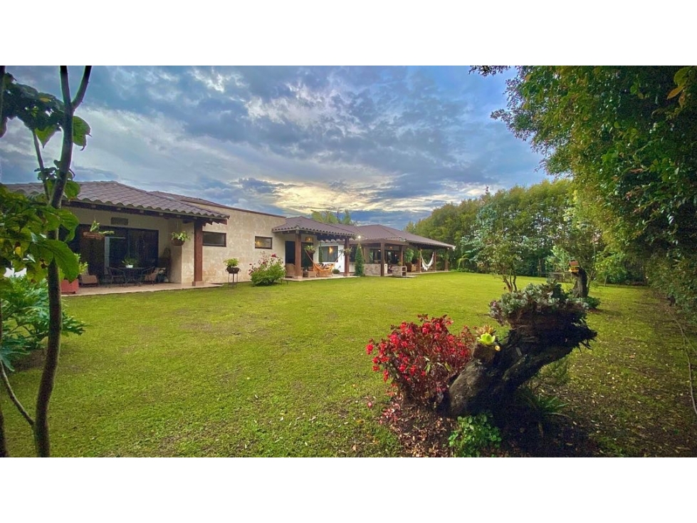 Venta Casa Campestre Como Nueva Un Solo Nivel Parcelacion Llanogrande — foto 2