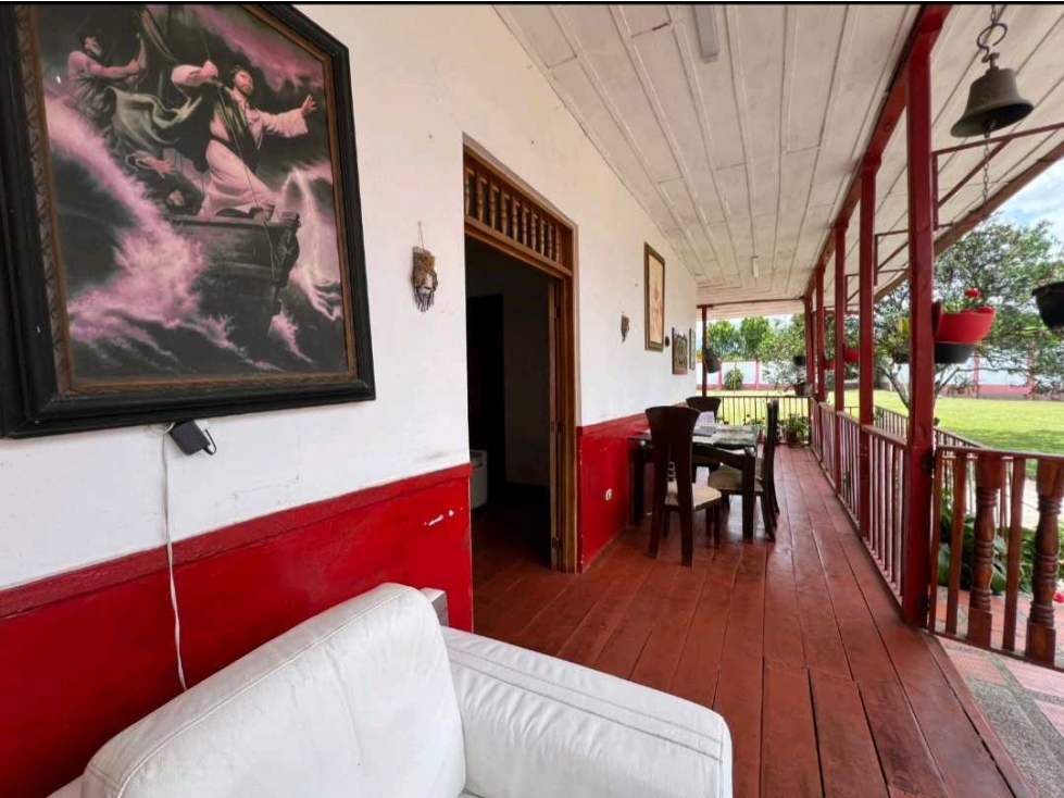 Casa campestre ubicado en la via pueblo tapao con amplia zona verde — foto 4