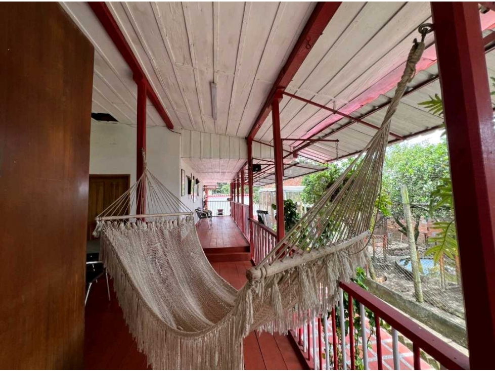 Casa campestre ubicado en la via pueblo tapao con amplia zona verde — foto 6