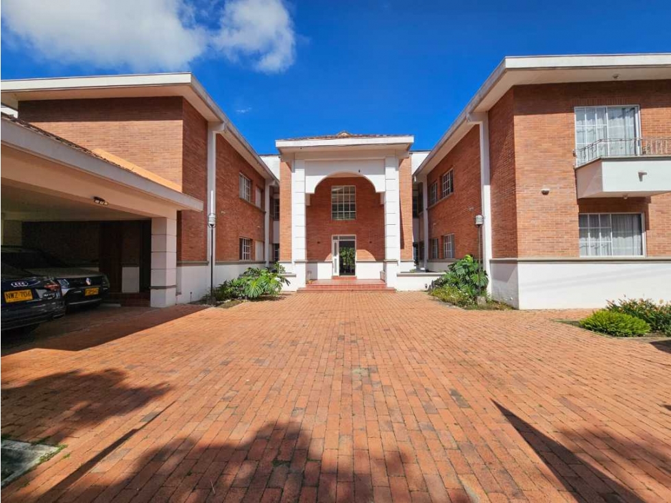 Casa campestre, unidad cerrada en Cerritos, precio de oportunidad. - 1