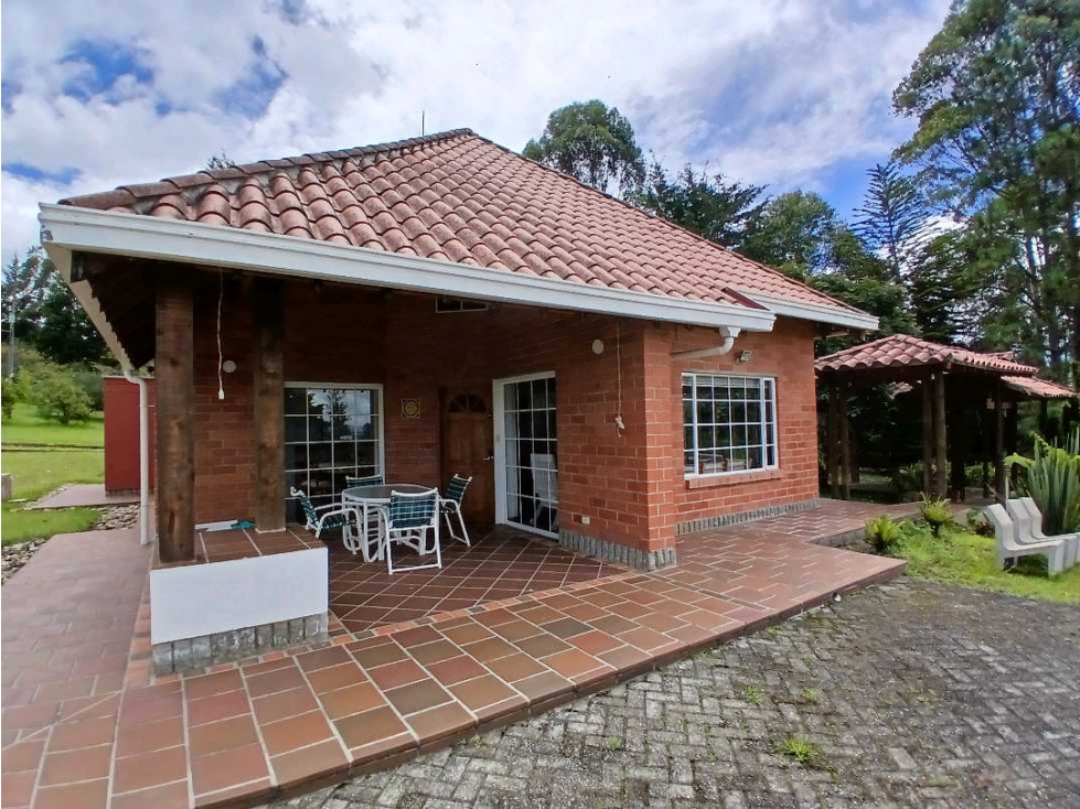 CASA CAMPESTRE VEN-CAMBIO EN PARCELACION, SECTOR SAJONIA — foto 3