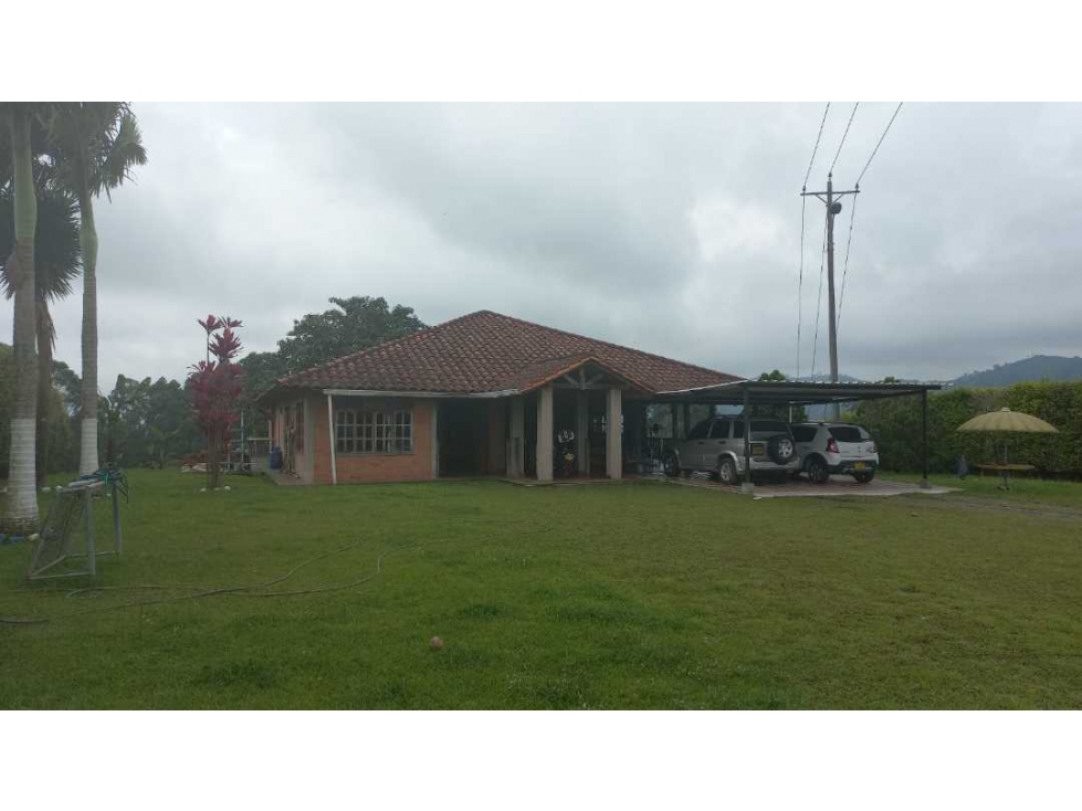 CASA CAMPESTRE VIA ARMENIA CERCA A COLEGIO LICEO TALLER SAN MIGUEL — foto 4