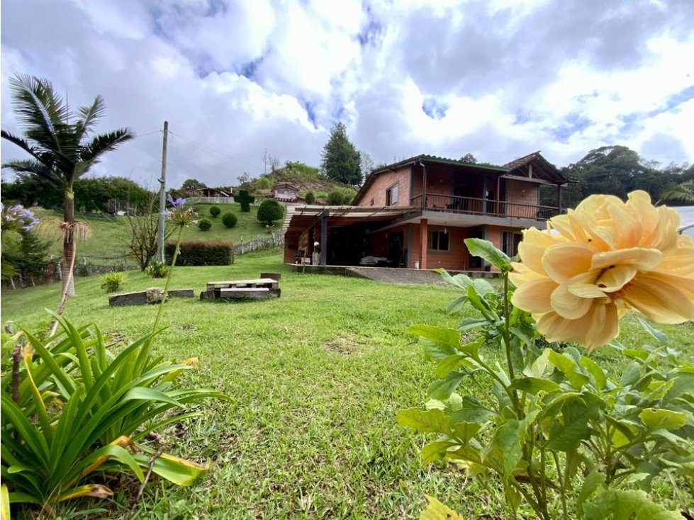 Venta Espectacular Casa Campestre Via Don Diego La Ceja El Retiro — foto 2