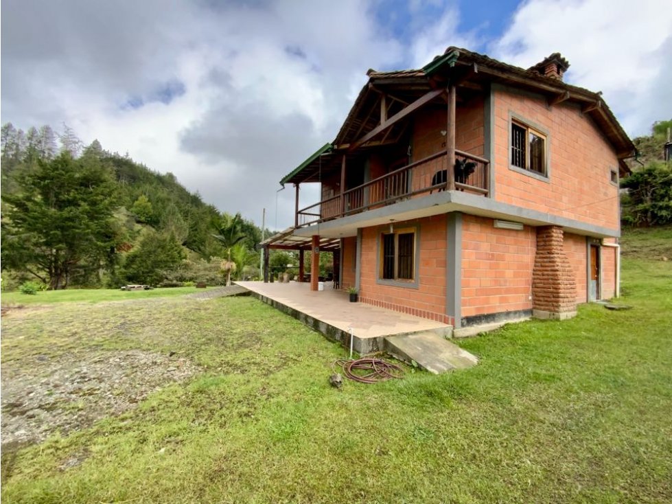Venta Espectacular Casa Campestre Via Don Diego La Ceja El Retiro — foto 3