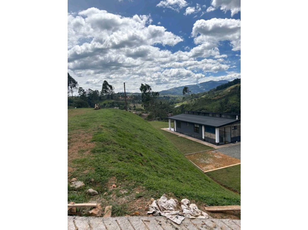 Casa campestre en caldas vereda la clara para estrenar — foto 4