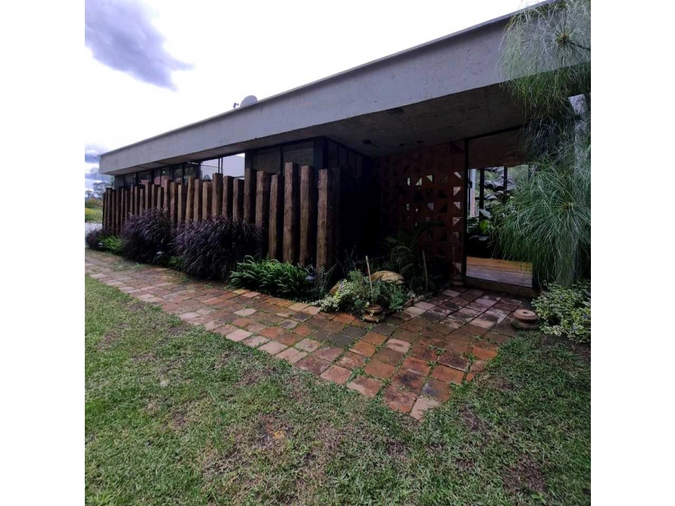 CASA CAMPETRE EN EL RETIRO SECTOR PANTANILLO