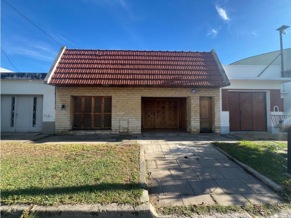 Casa centrica en venta - 2