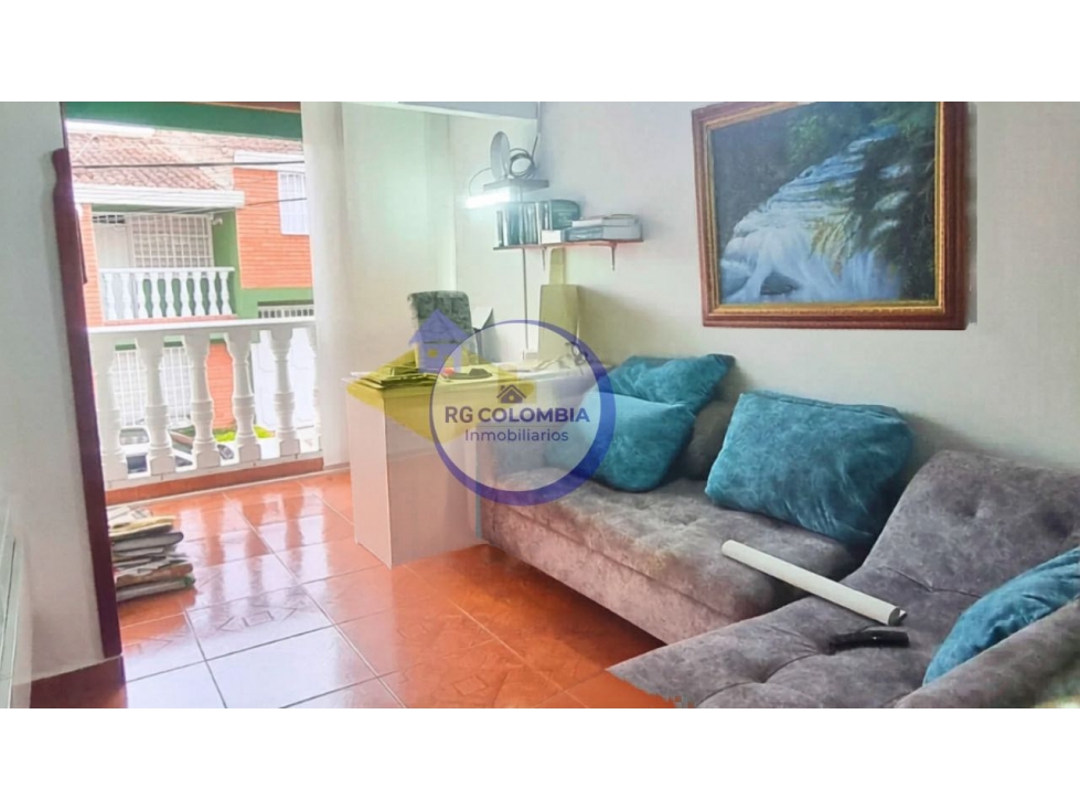 EN VENTA CASA EN SAN GIL, PASEO REAL - 2