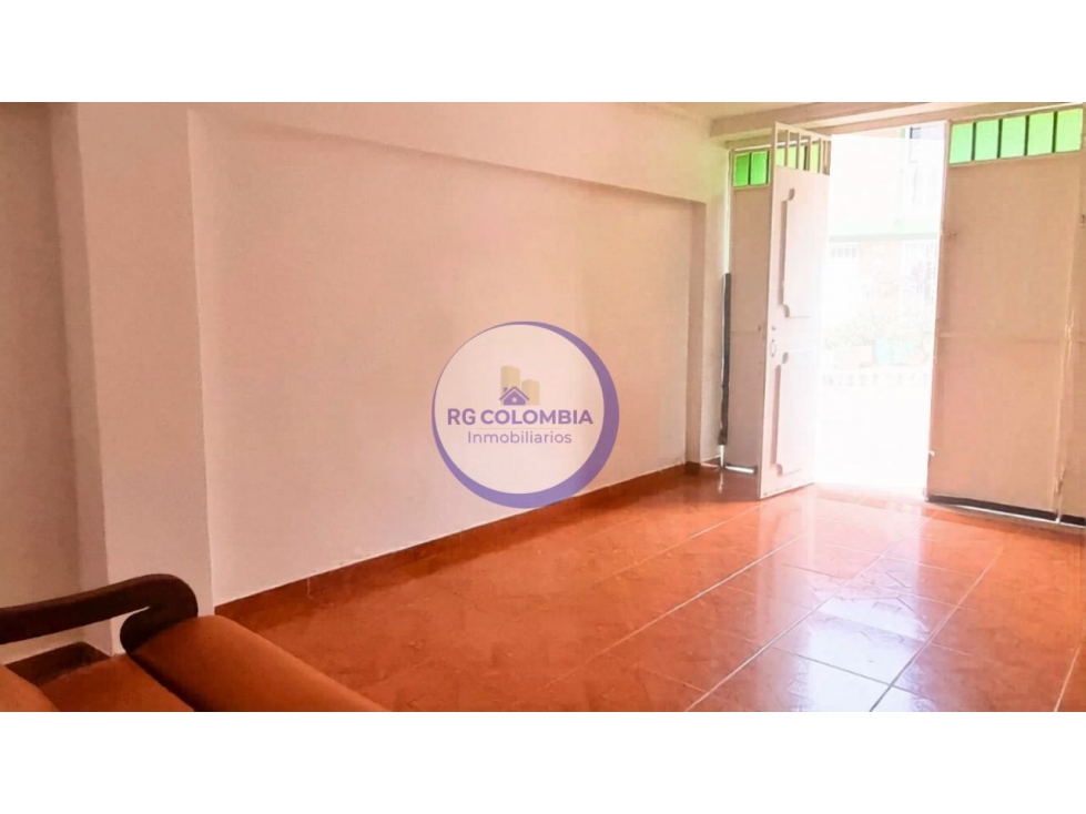 EN VENTA CASA EN SAN GIL, PASEO REAL - 3