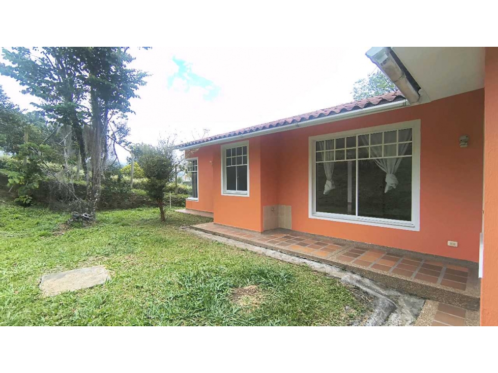 CASA CHALET VIA CIRCASIA ARRIENDO VISTA A LA CIUDAD — foto 6