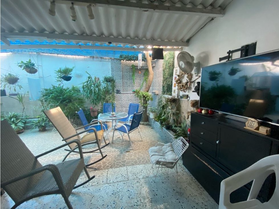 Casa cómoda y fresca en VENTA ubicada en Campo Alegre — foto 3
