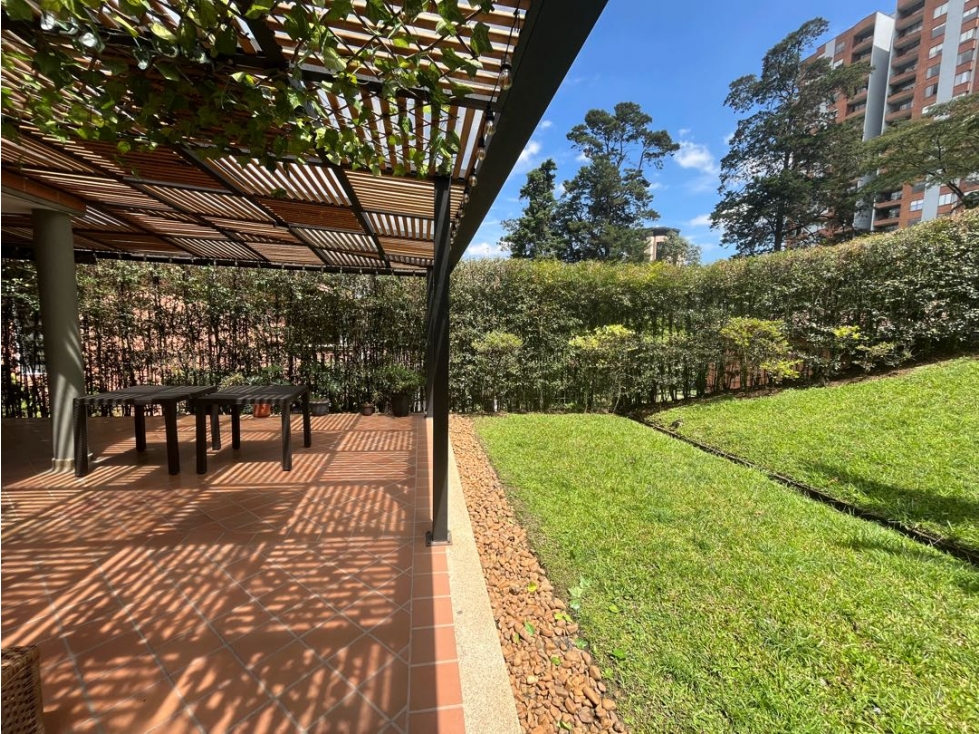 CASA COLA DEL ZORRO CON AMPLIO JARDIN Y TERRAZA- 3 ALCOBAS + SERVICIO — foto 2