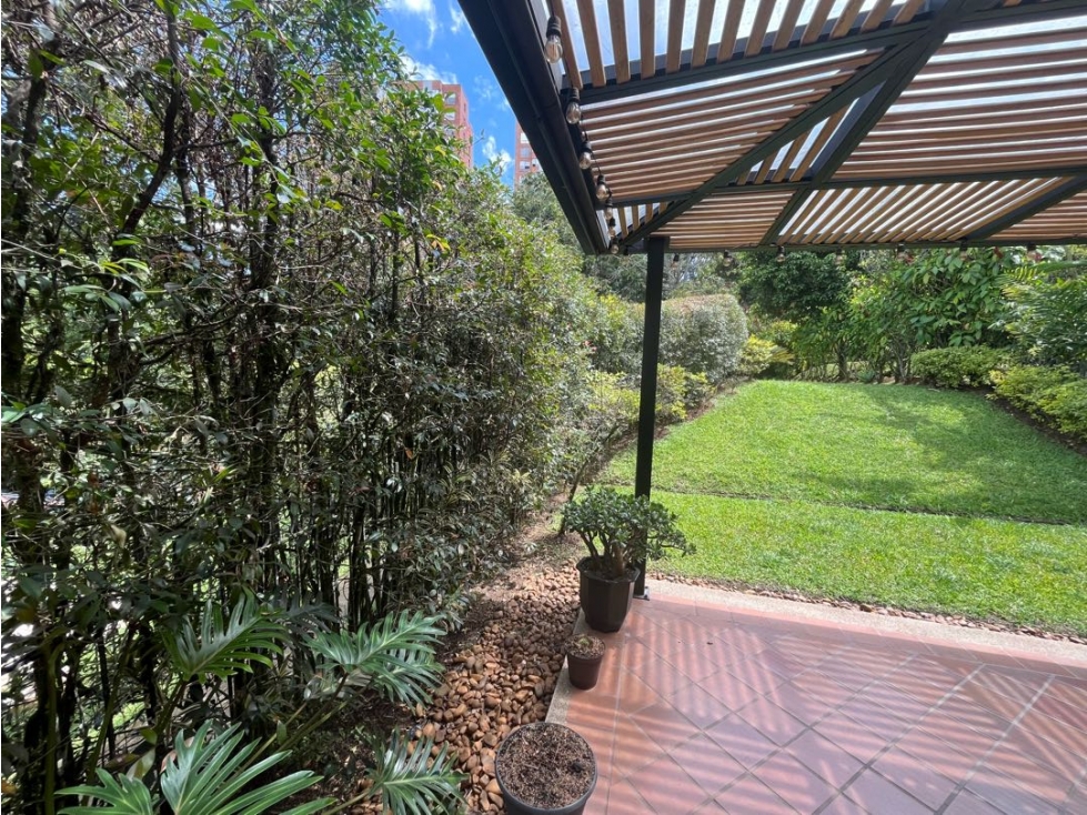 CASA COLA DEL ZORRO CON AMPLIO JARDIN Y TERRAZA- 3 ALCOBAS + SERVICIO — foto 6