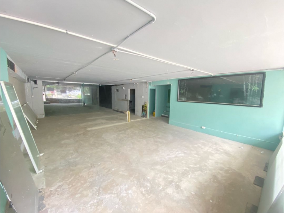 CASA COMERCIAL ALFRENTE DEL BARRANQUILLA PLAZA LOCAL 02 EN ARRIENDO — foto 4