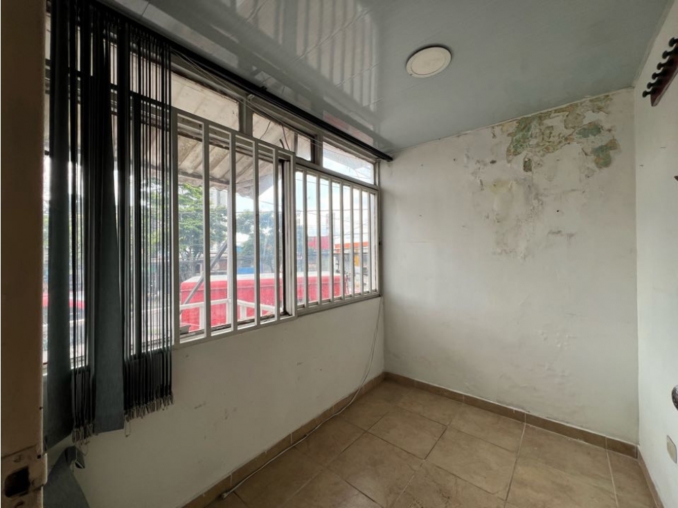 Casa Comercial Avenida Simón Bolívar Armenia — foto 6