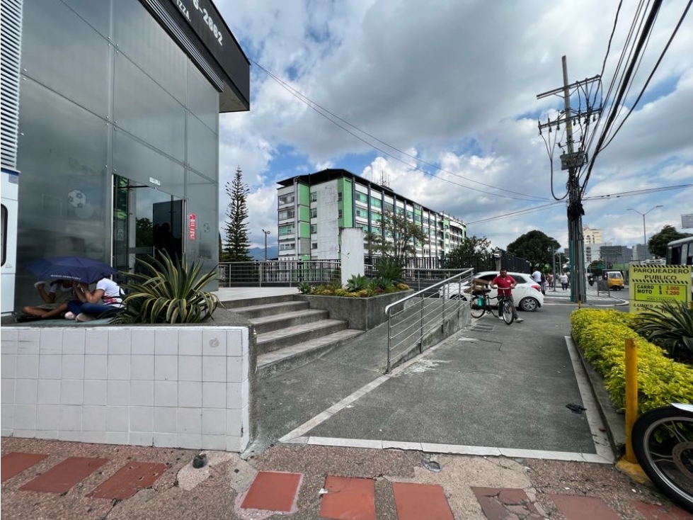 Casa Comercial Avenida Simón Bolívar Armenia