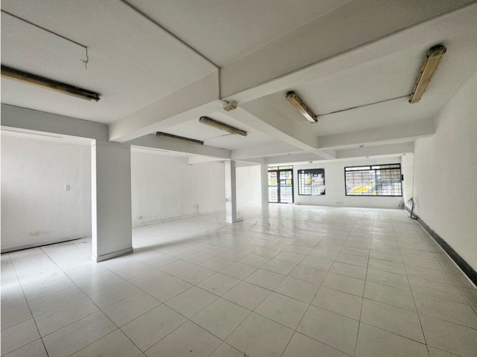 Casa Comercial Con Renta En Venta - Av Santander Palogrande