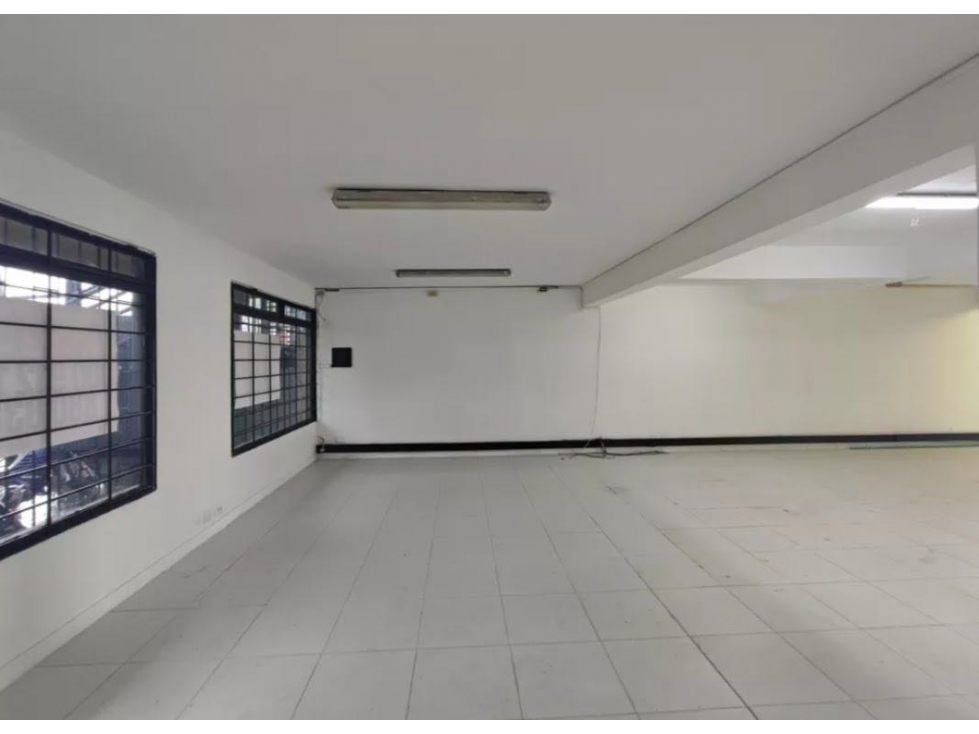 Casa Comercial Con Renta En Venta - Av Santander Palogrande — foto 3