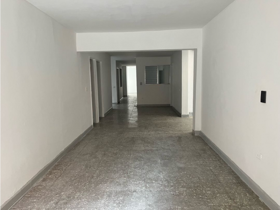 Casa comercial en arriendo Envigado Barrio Mesa