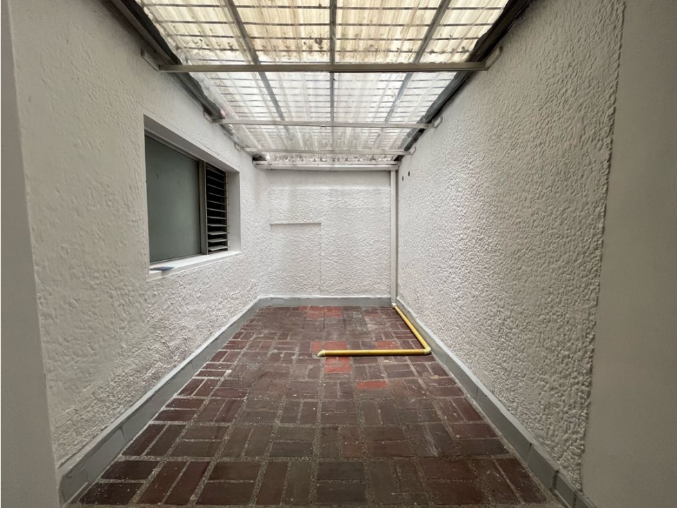 Casa comercial en arriendo Envigado Barrio Mesa — foto 2