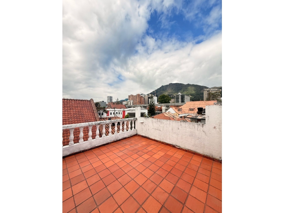 CASA COMERCIAL EN ARRIENDO TEUSAQUILLO 657,84 M² — foto 2