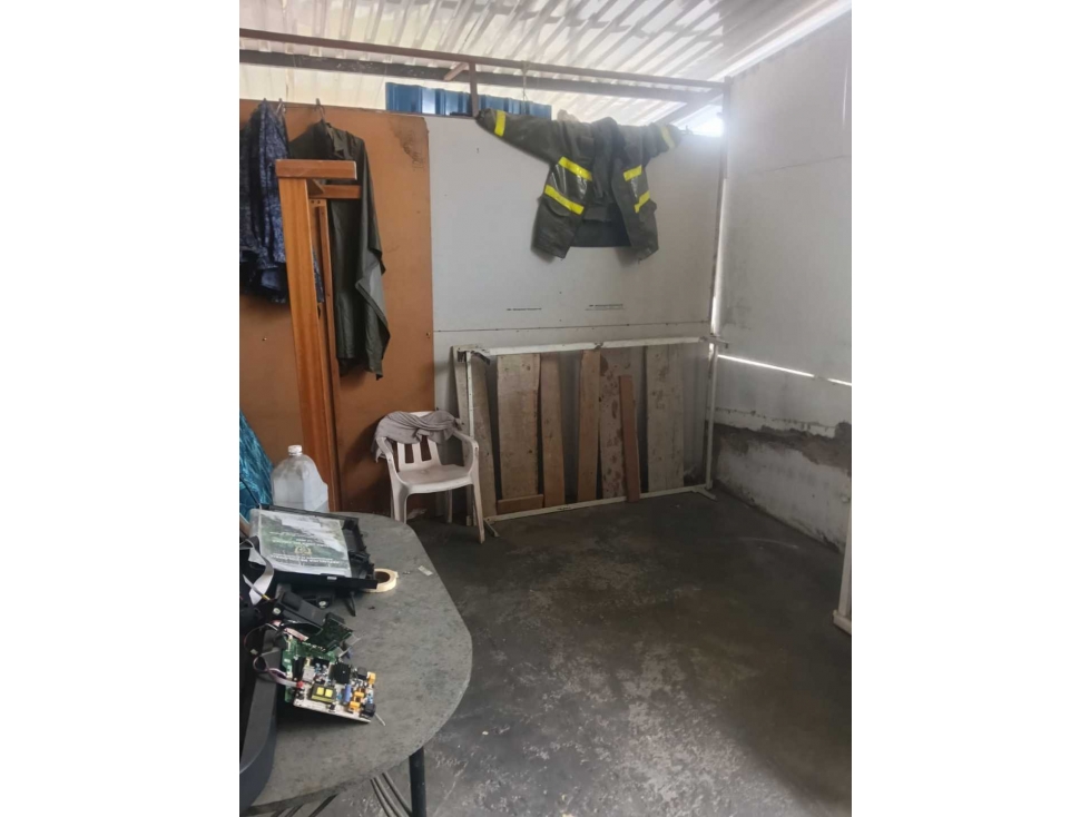 Casa comercial esquinera en La Mesa Cund en 700 mill — foto 5