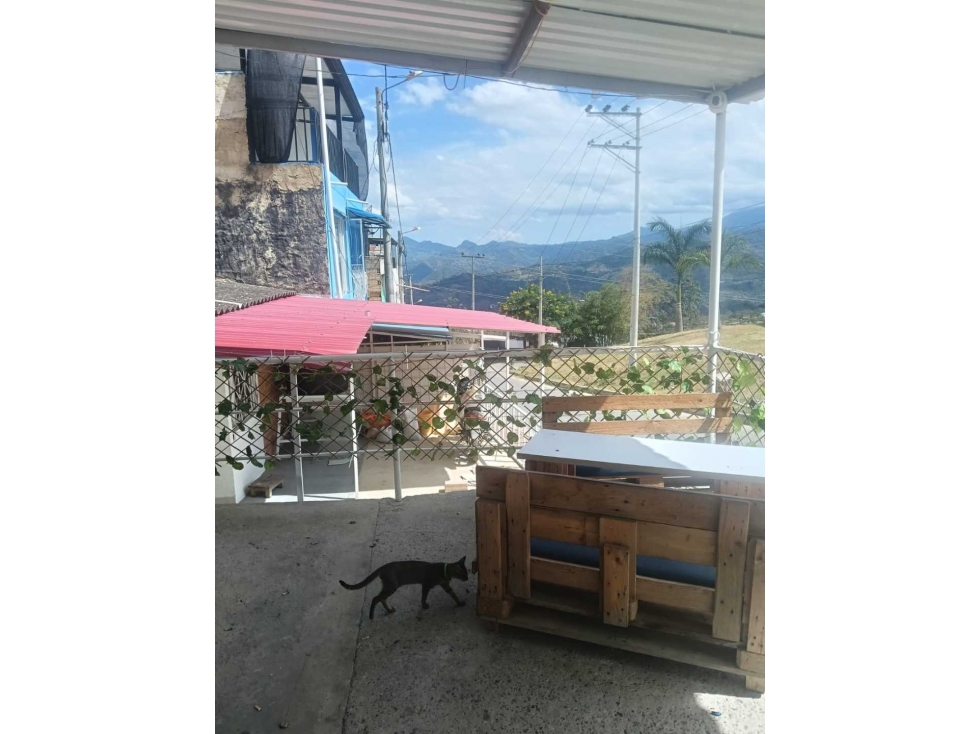 Casa comercial esquinera en La Mesa Cund en 700 mill — foto 6