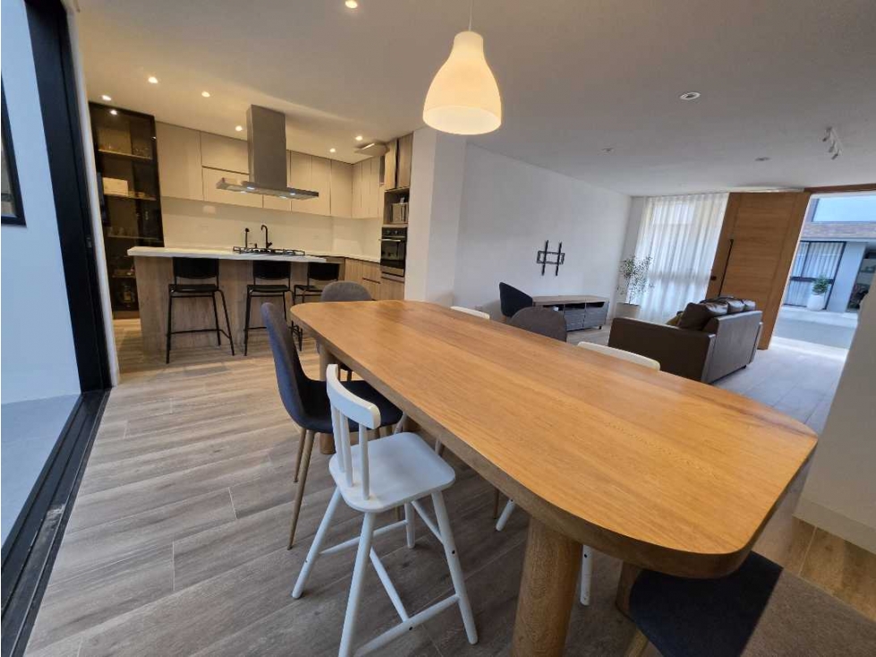 Casa como nueva, con 1 año de uso, en la Milla de Oro de La Ceja — foto 2