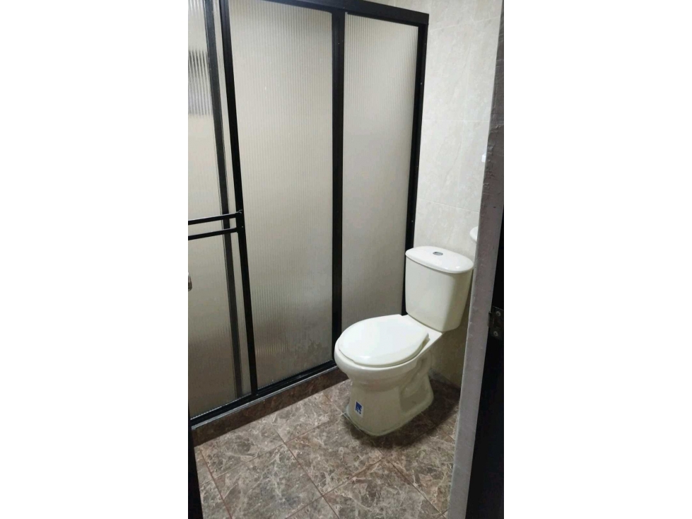 CASA CON 3 APARTAMENTOS EN VENTA ALTOS DE CAPRI | MANIZALES — foto 6