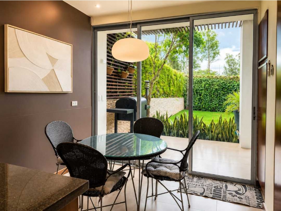 Casa con 700m2 en Cumbaya cerca del Rancho San Francisco en Venta — foto 5