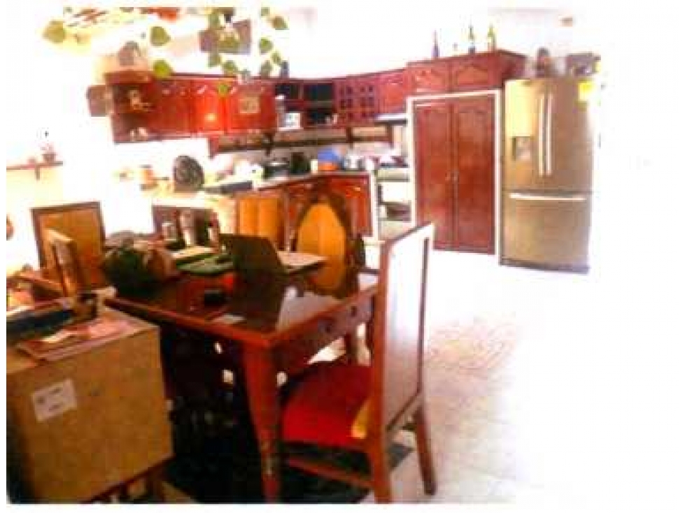 Casa alquilada con 9 apartamentos y 2 locales en zona comercial - 4