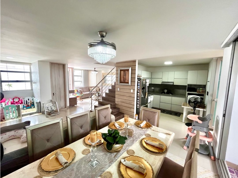 CASA CON ACABADOS DE LUJO EN VENTA CIUDAD JARDÍN — foto 3